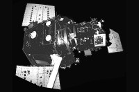 das ASTRO-NextSat Gespann aufgenommen von einer Kamera am Manipulatorarm 