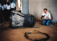Inaugenscheinnahme der in Ghana aufgefundenen EXPRESS Kapsel