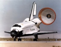 die „Endeavour“ auf Runway 22 der EAFB zum Abschluß der ASTRO-2 Mission