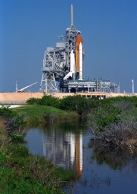 STS-84 nach dem Zurückrollen der RSS