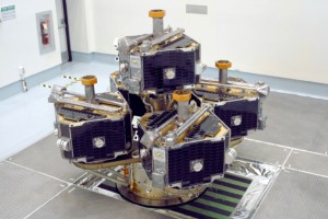 die fünf THEMIS Satelliten im Astrotech Cleanroom