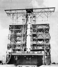 Startvorbereitung der Thor-​DM18 Able-​1 mit Pioneer II